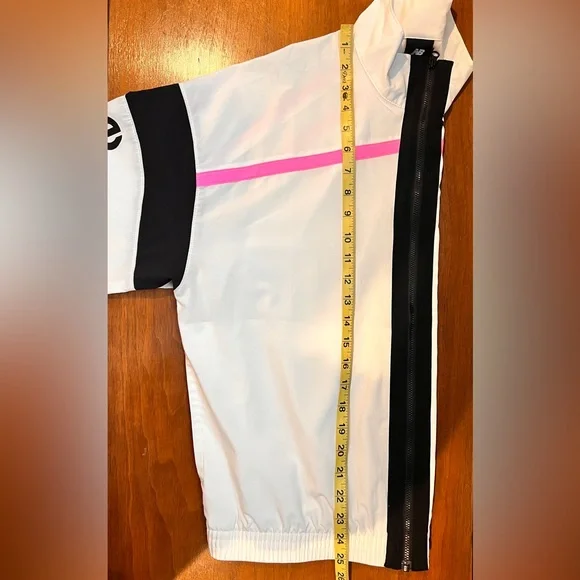 NEW BALANCE Colorblock Woven Jacket - Picture 9 of 12